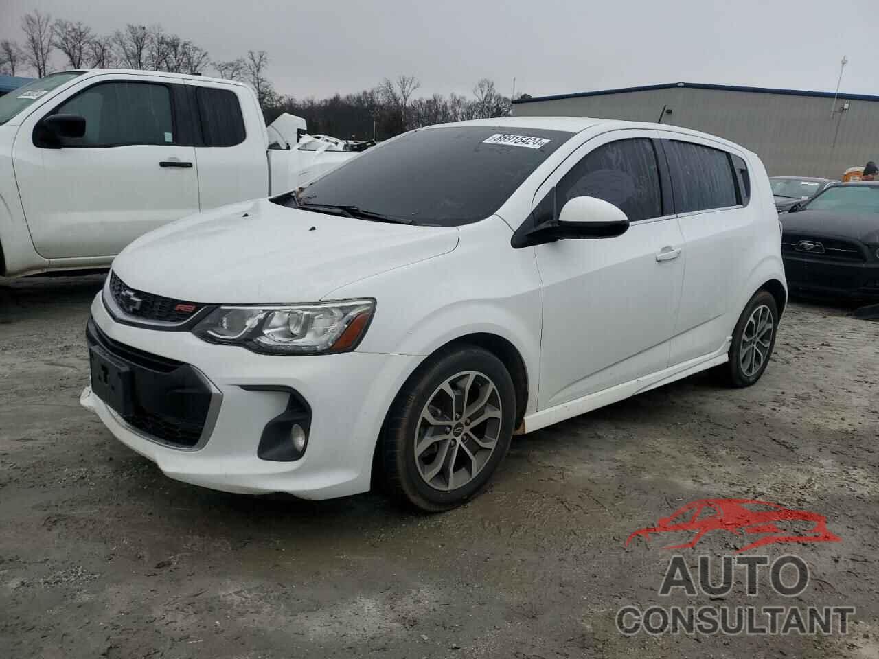 CHEVROLET SONIC 2018 - 1G1JD6SH3J4120117
