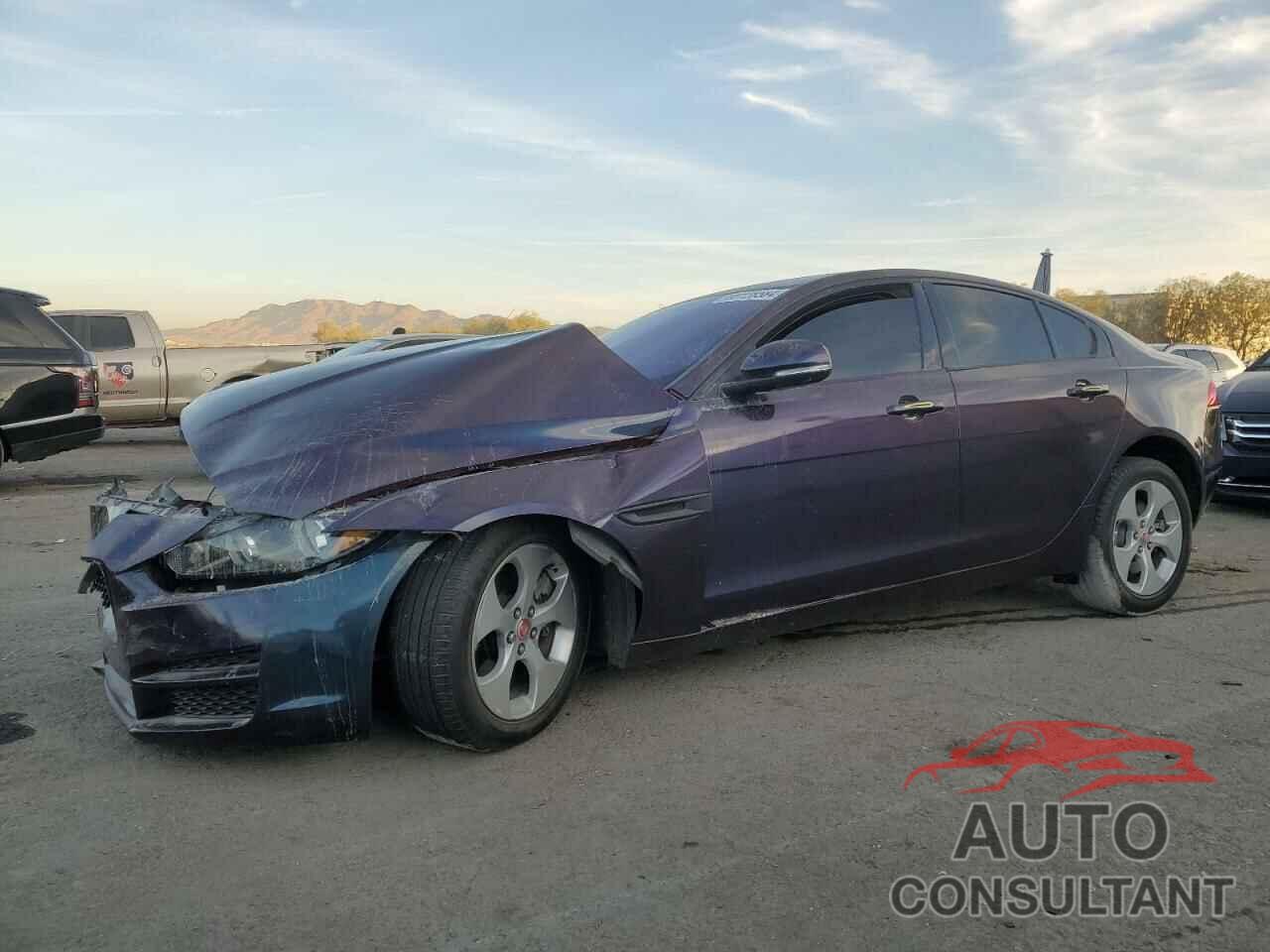JAGUAR XE 2017 - SAJAR4BG8HA952599