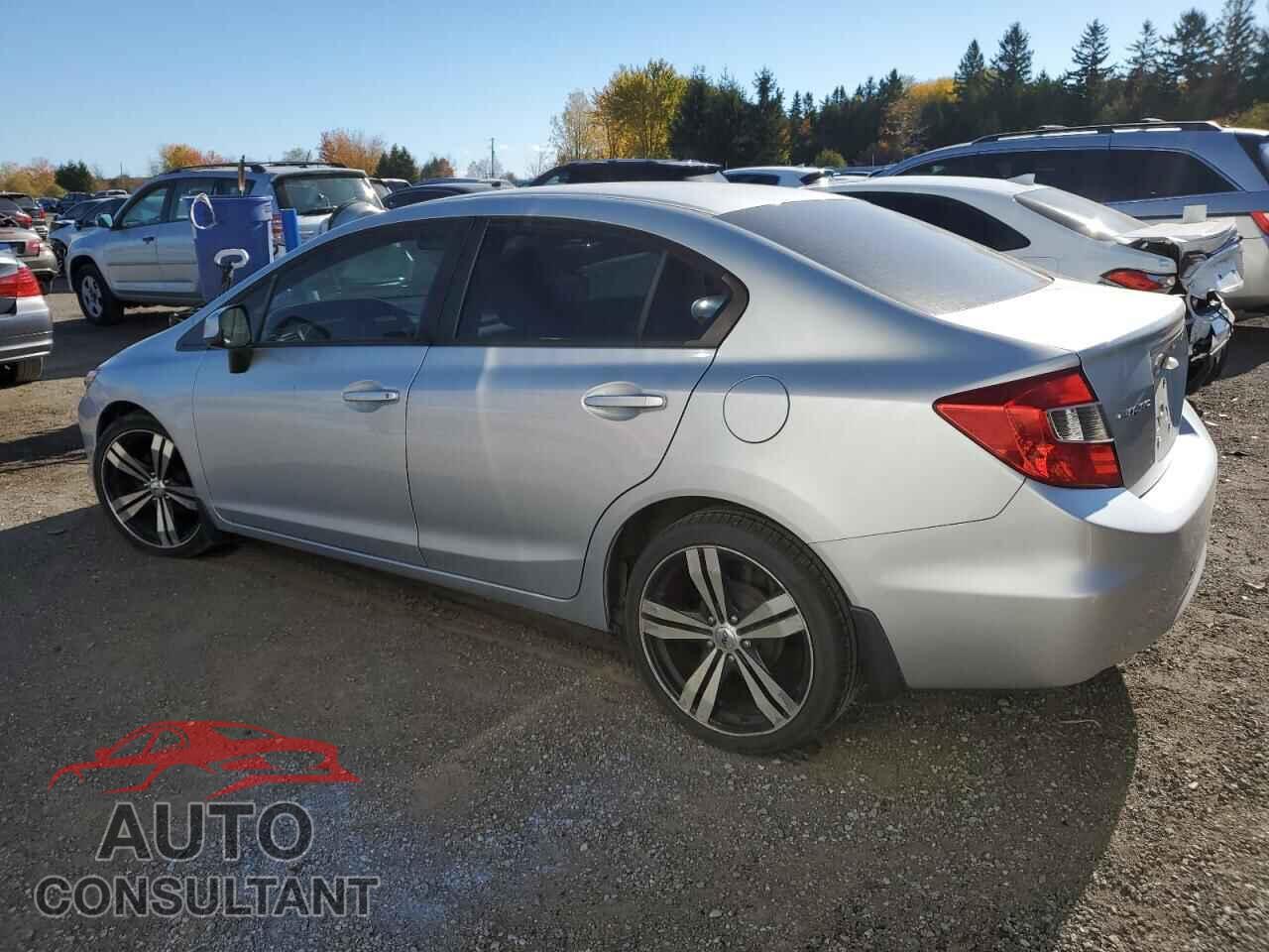 HONDA CIVIC 2012 - 2HGFB2F40CH024813