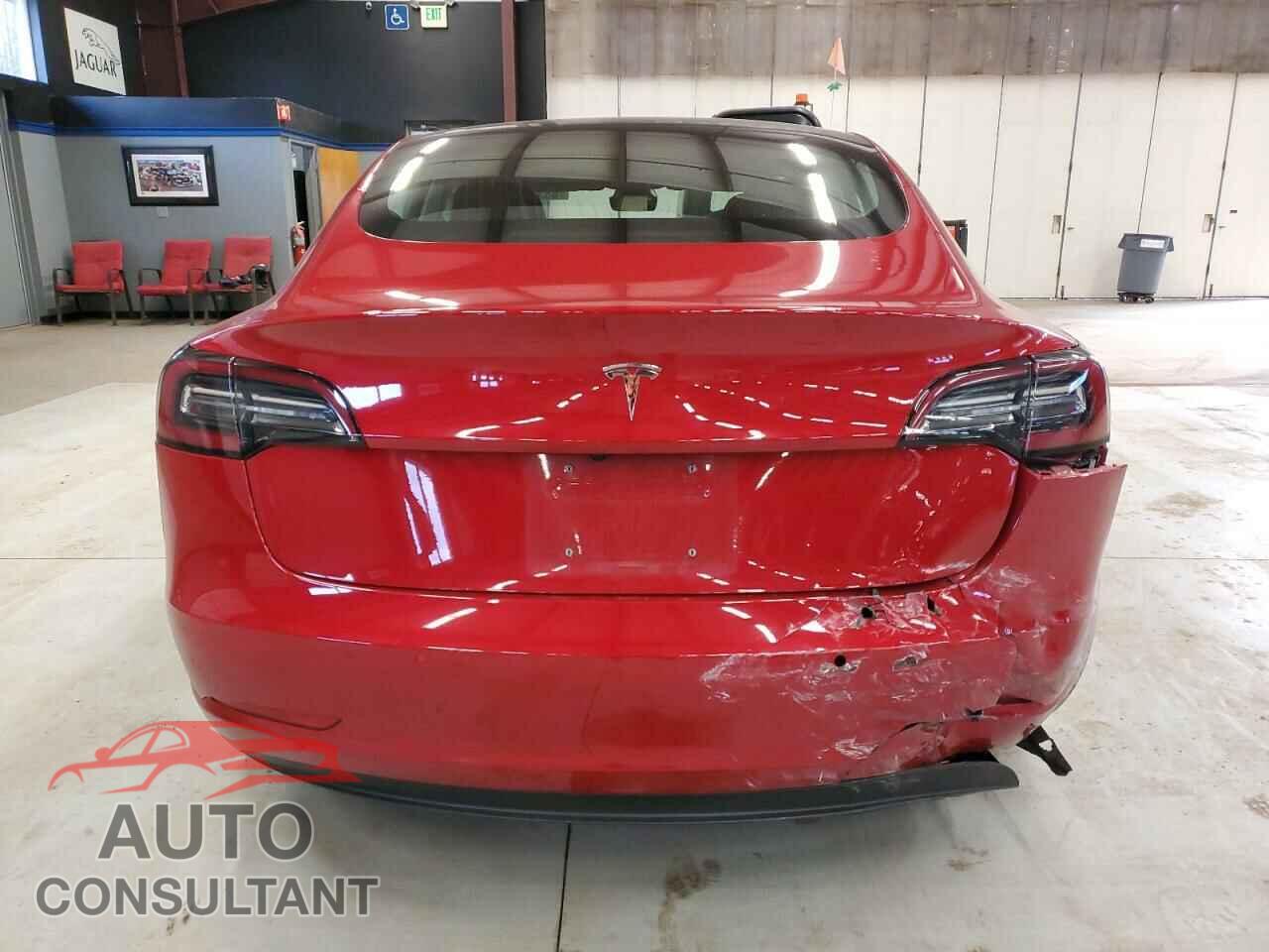 TESLA MODEL 3 2018 - 5YJ3E1EB4JF121647