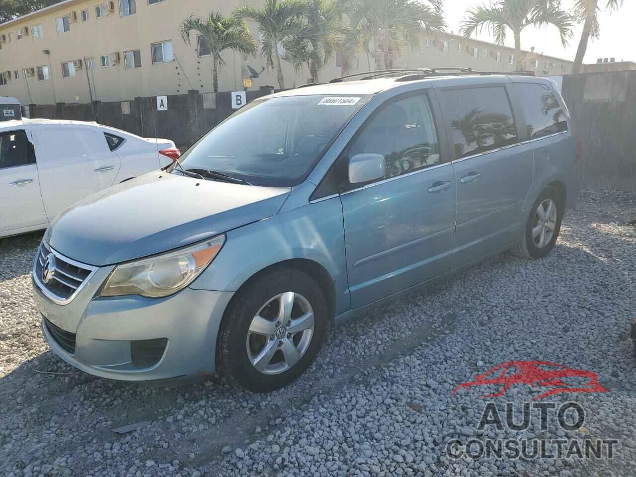 VOLKSWAGEN ROUTAN 2009 - 2V8HW54X79R608479