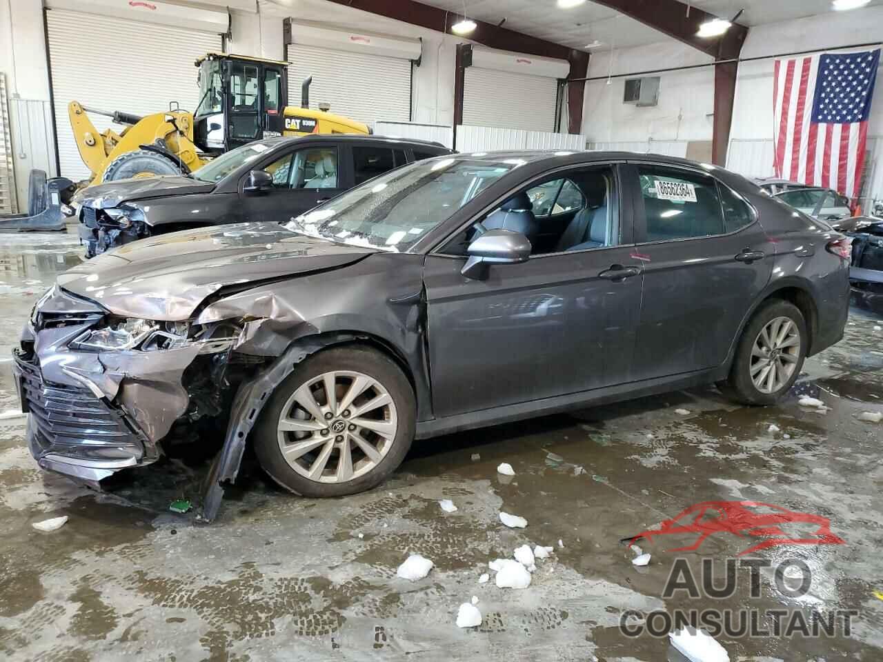 TOYOTA CAMRY 2022 - 4T1C11BK4NU065167
