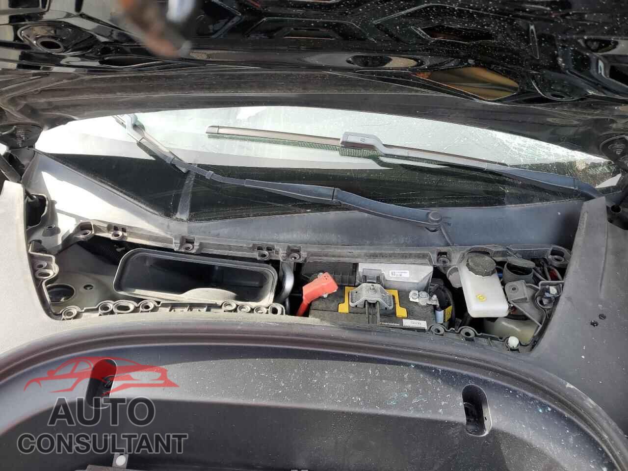 TESLA MODEL 3 2020 - 5YJ3E1EAXLF743356