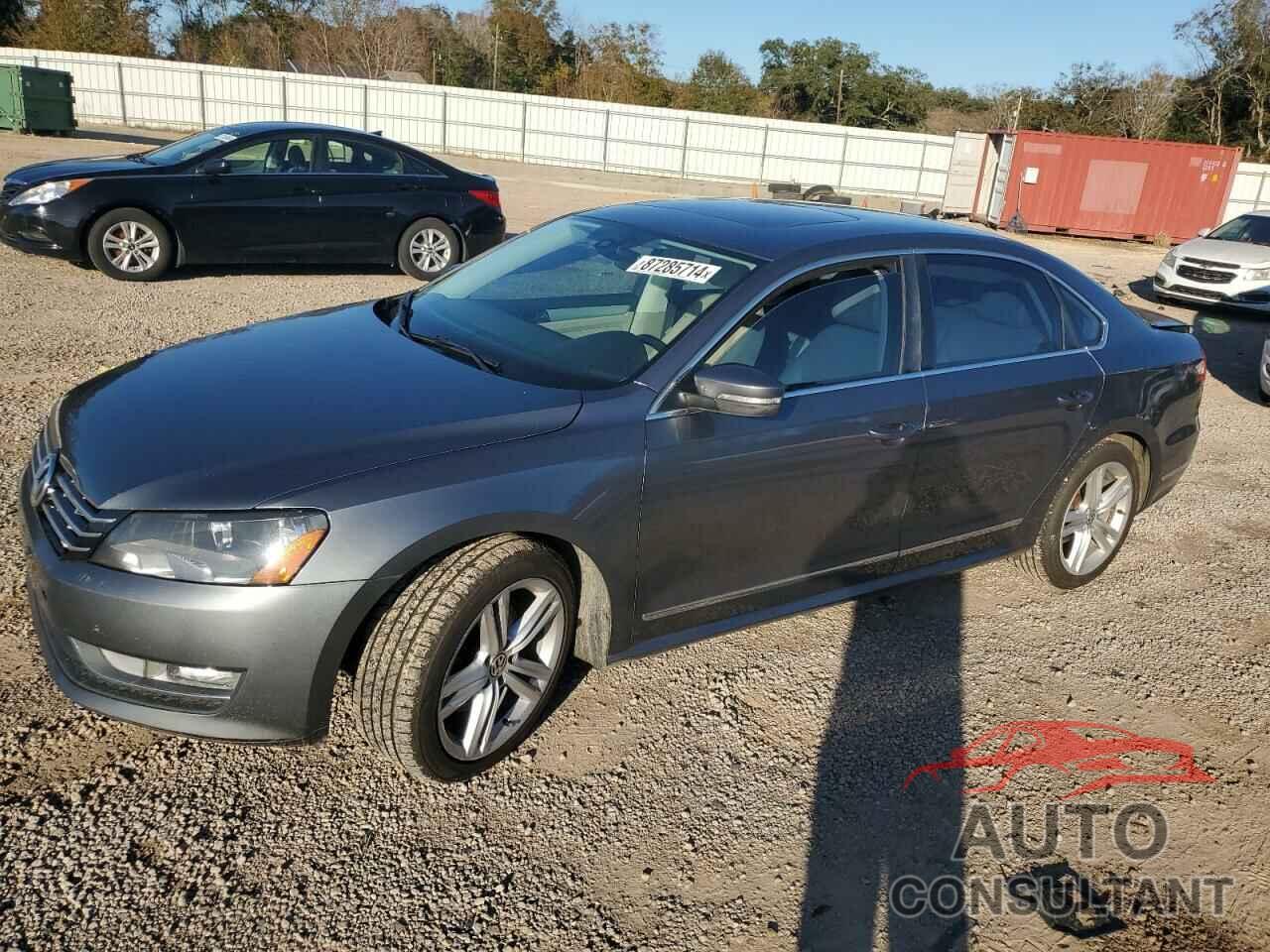 VOLKSWAGEN PASSAT 2013 - 1VWBN7A32DC088126