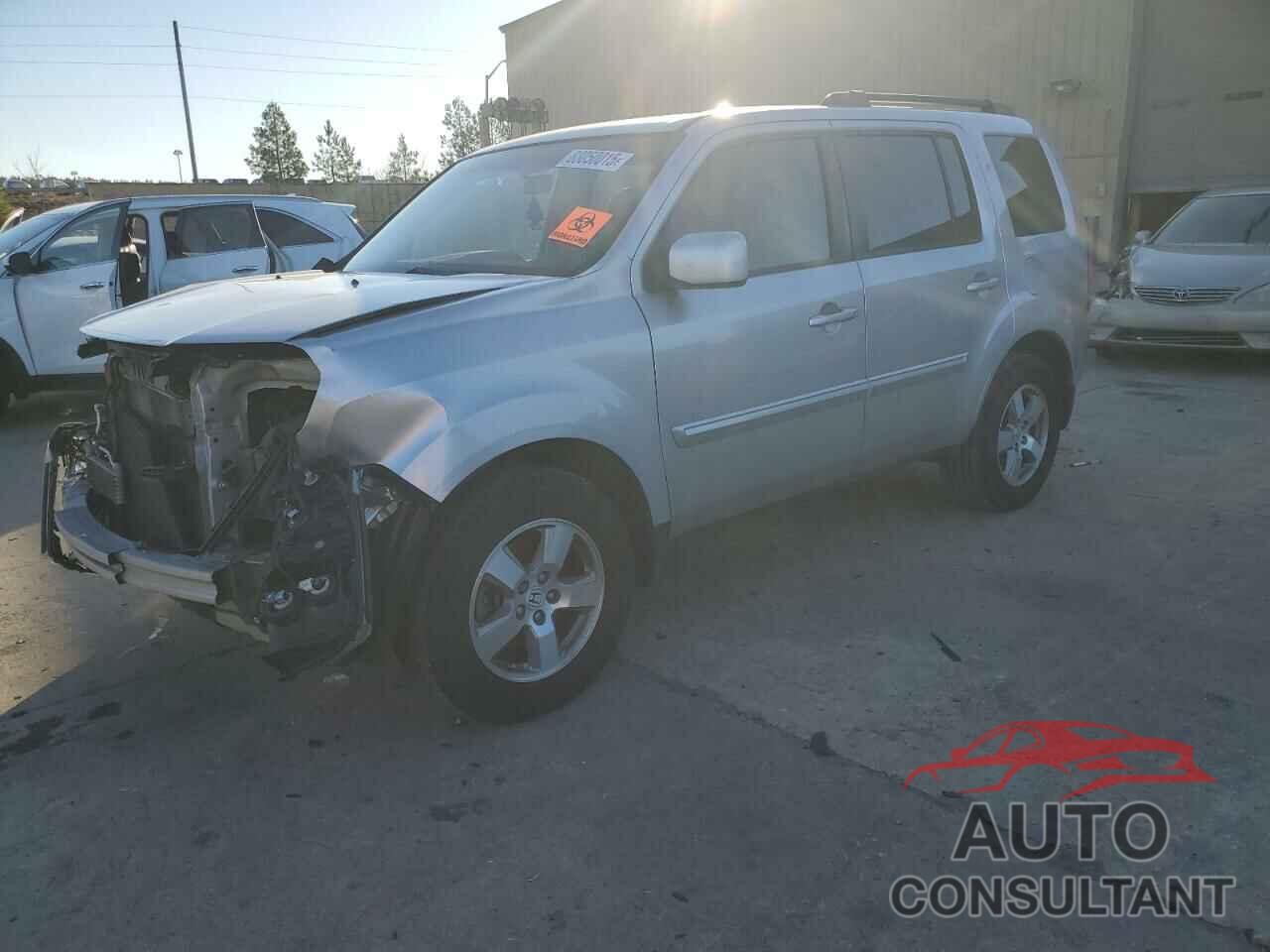 HONDA PILOT 2011 - 5FNYF3H44BB056554