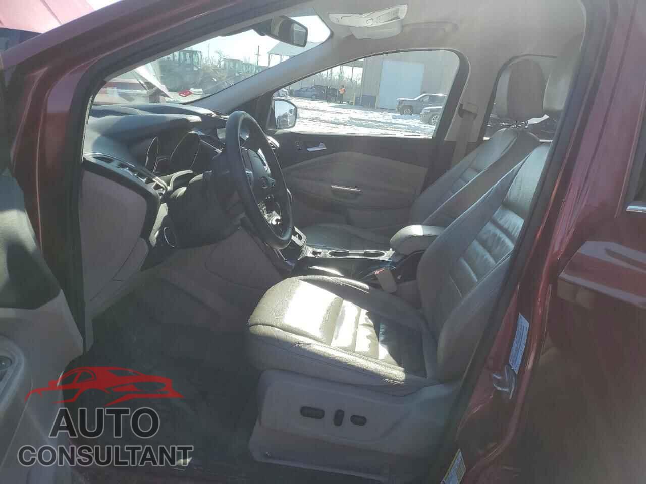 FORD ESCAPE 2016 - 1FMCU9J91GUA52836