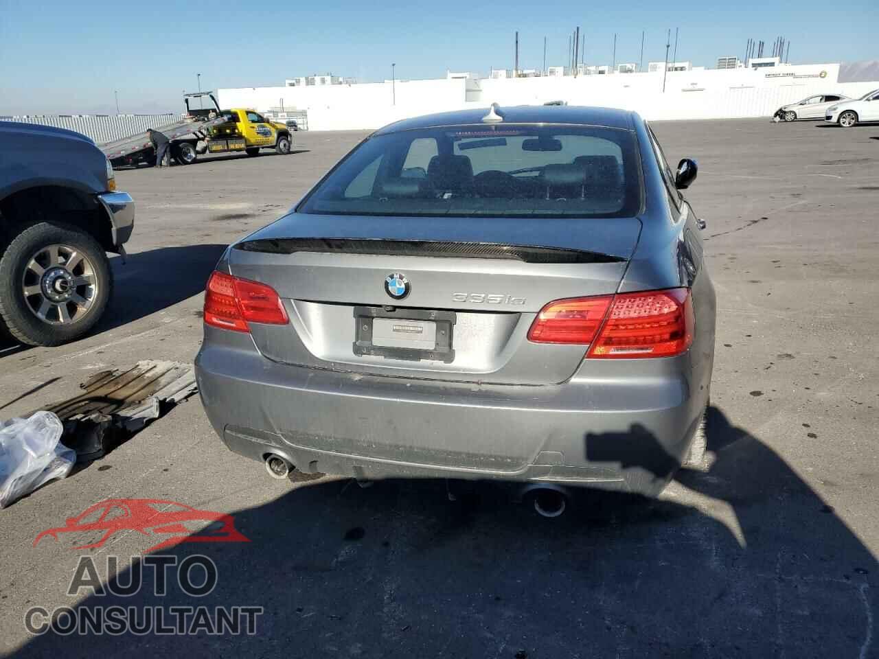 BMW 3 SERIES 2011 - WBAKG1C56BE618069