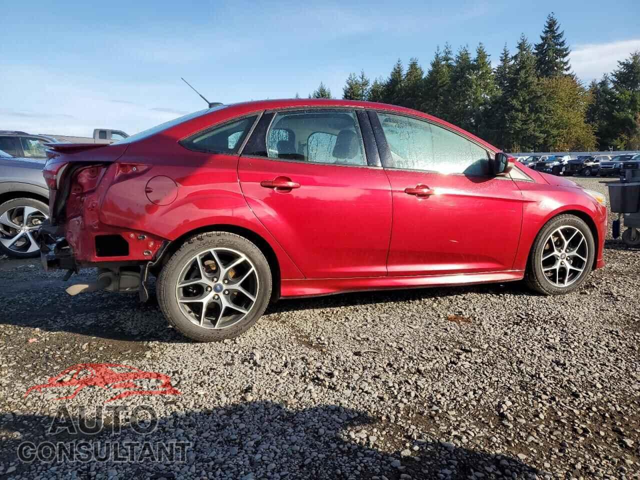 FORD FOCUS 2015 - 1FADP3F2XFL281647