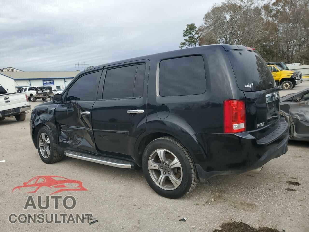 HONDA PILOT 2015 - 5FNYF3H39FB004494