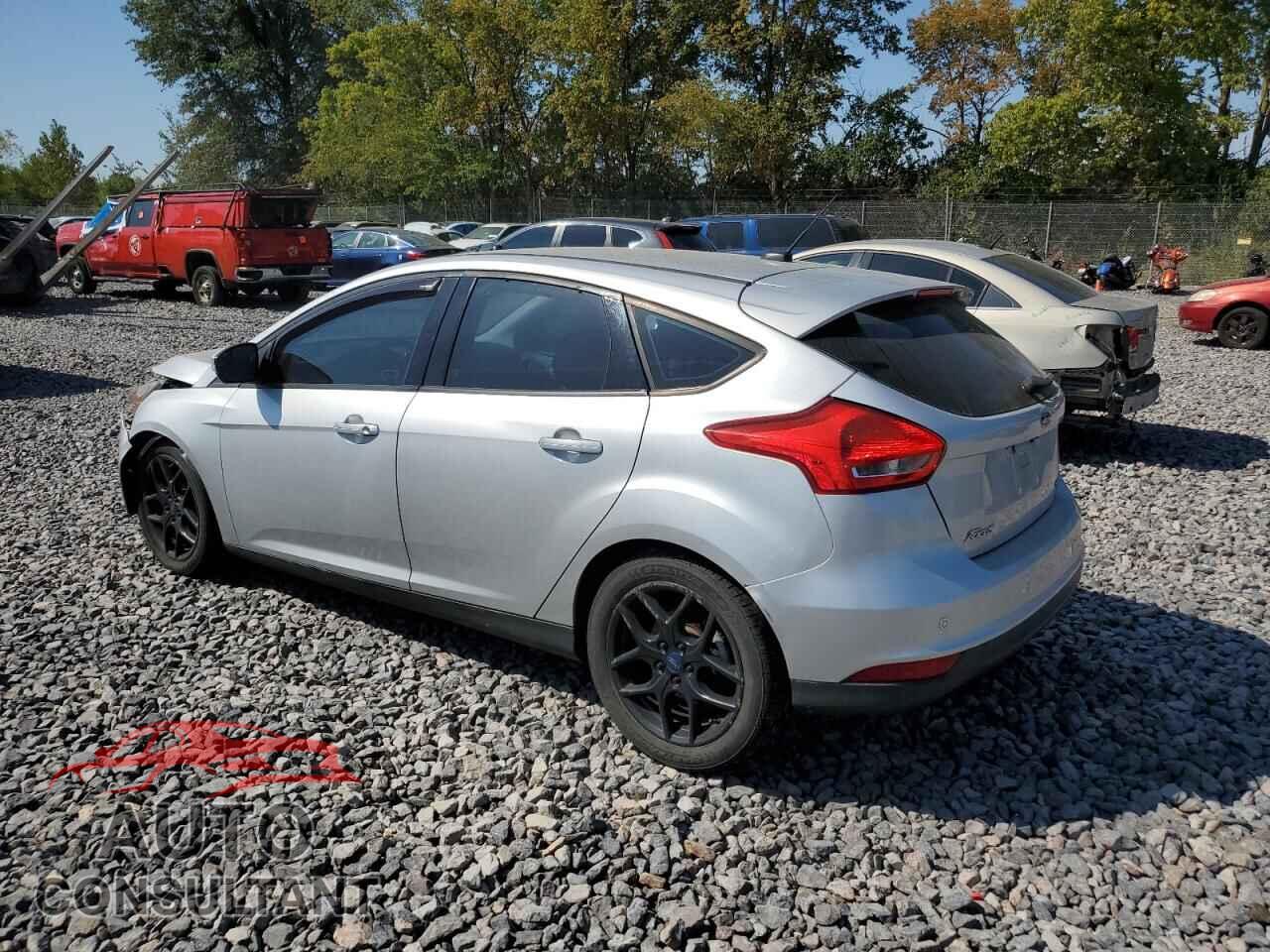FORD FOCUS 2016 - 1FADP3K29GL321627