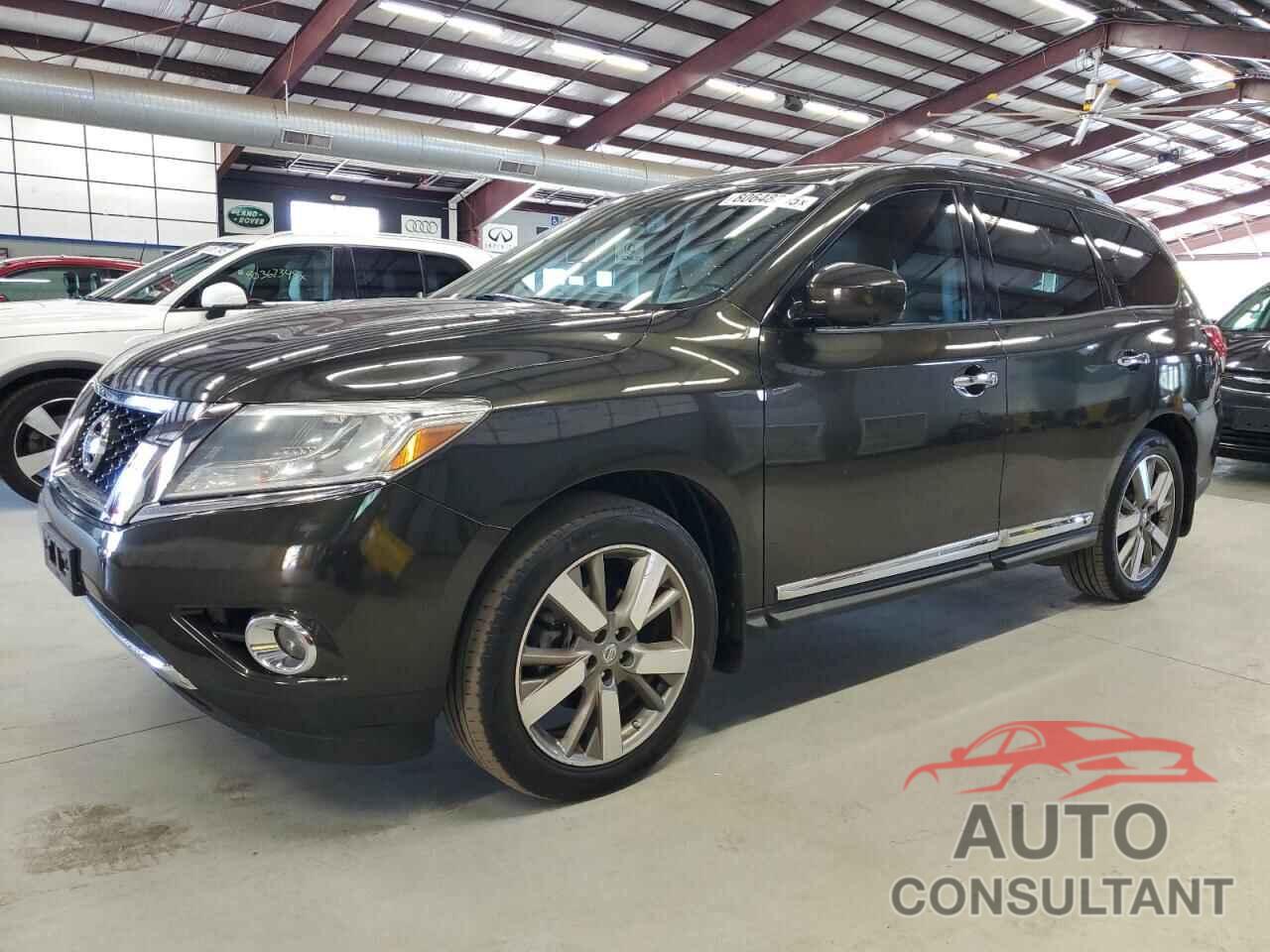 NISSAN PATHFINDER 2016 - 5N1AR2MM0GC601335