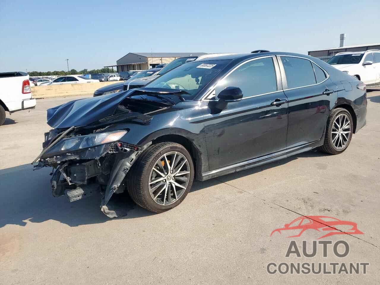 TOYOTA CAMRY 2023 - 4T1G11AK9PU770407