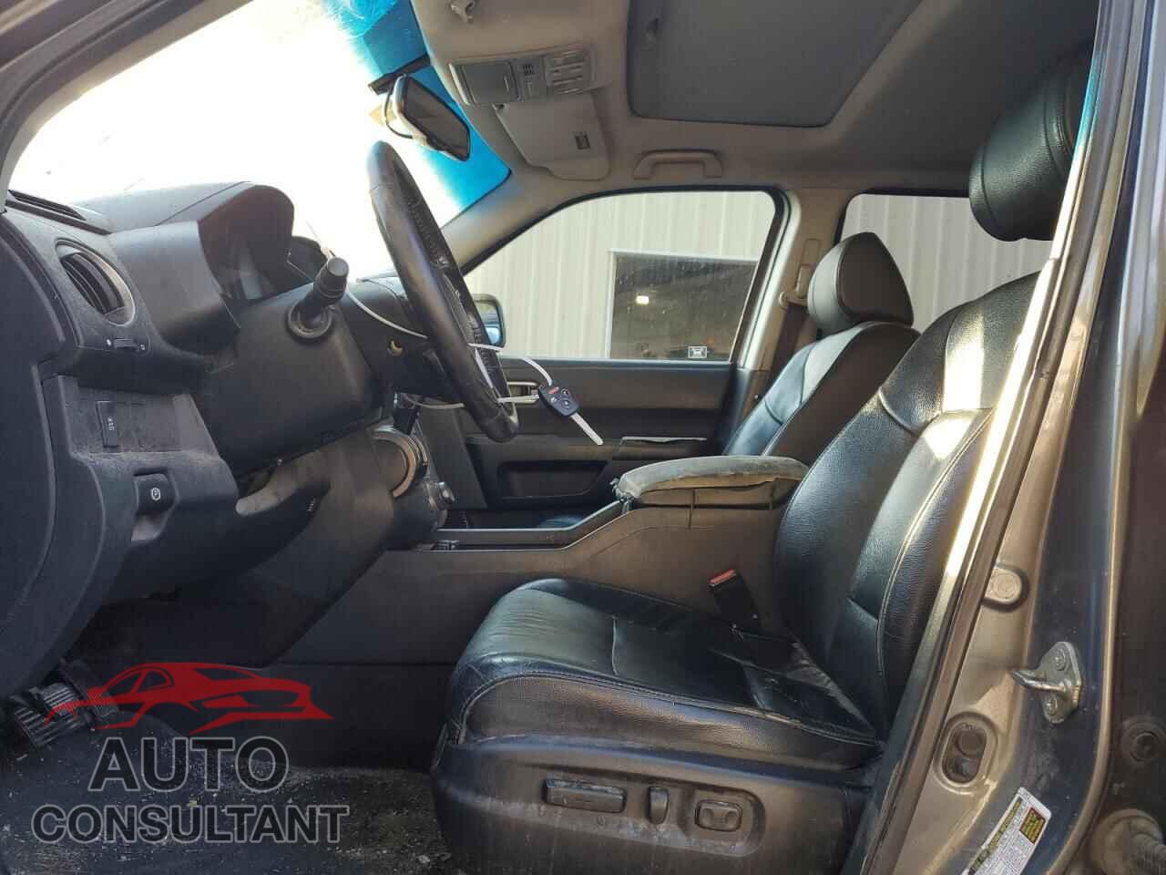 HONDA PILOT 2012 - 5FNYF4H70CB014271
