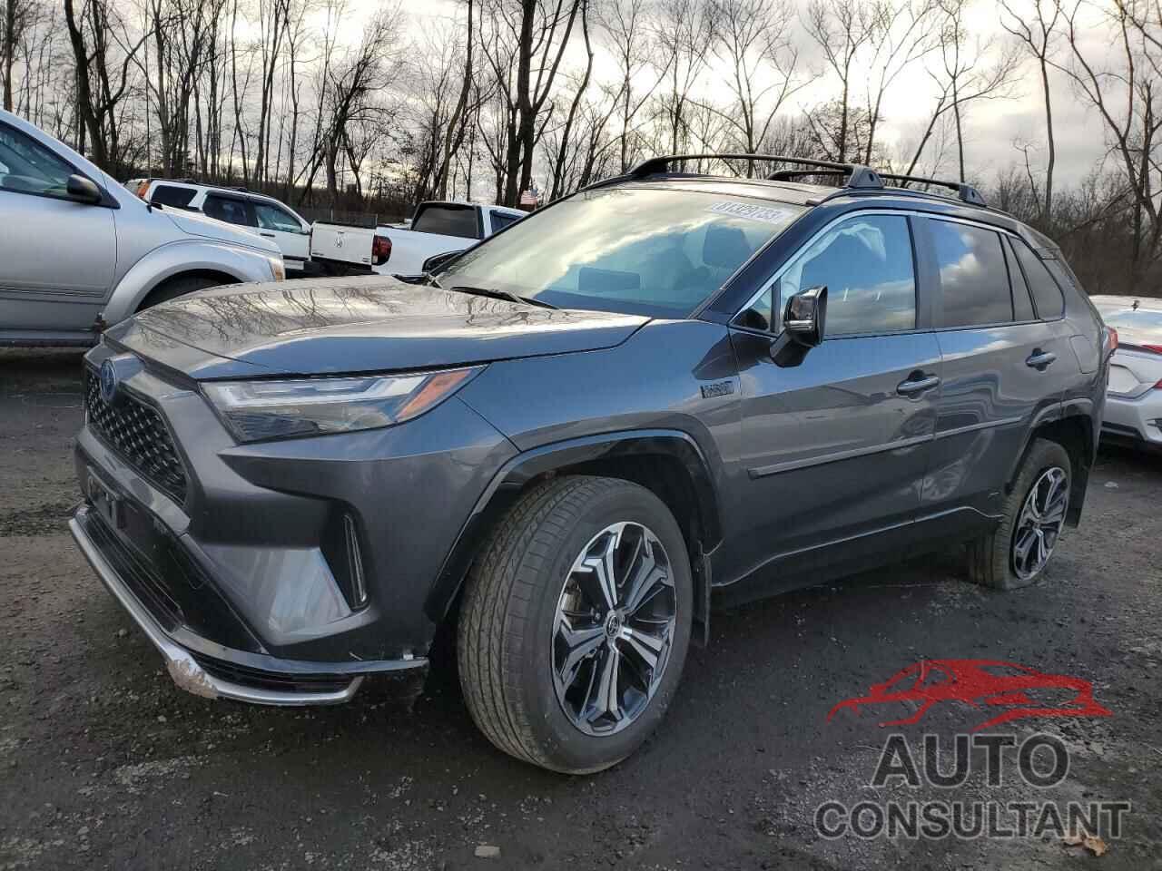 TOYOTA RAV4 2023 - JTMEB3FV5PD130802