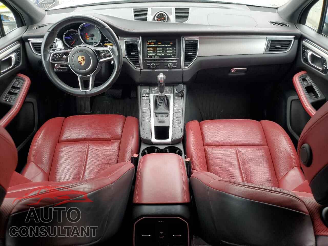 PORSCHE MACAN 2016 - WP1AB2A53GLB47733