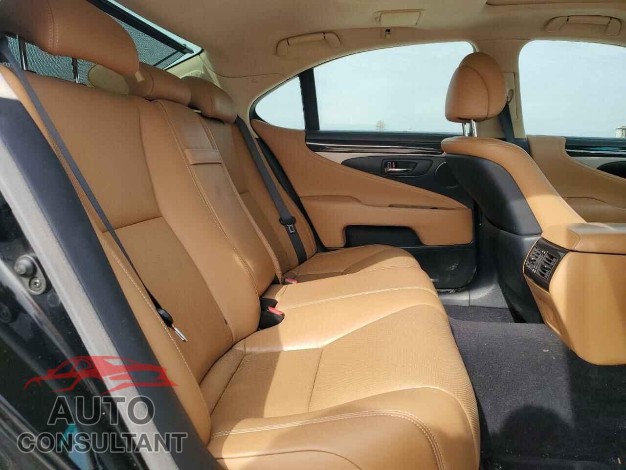 LEXUS LS460 2014 - JTHBL5EF7E5131865