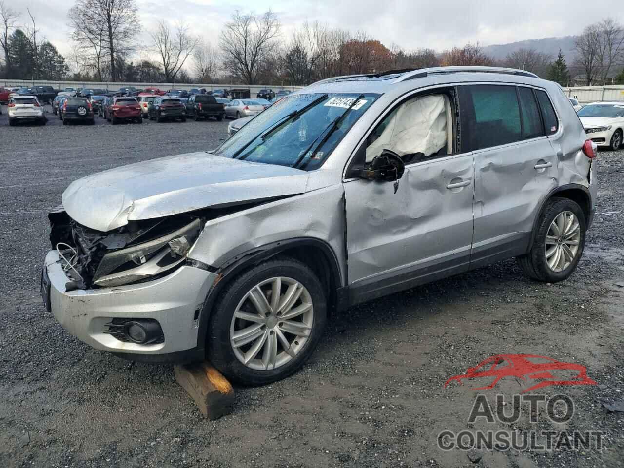 VOLKSWAGEN TIGUAN 2014 - WVGBV3AX6EW558250