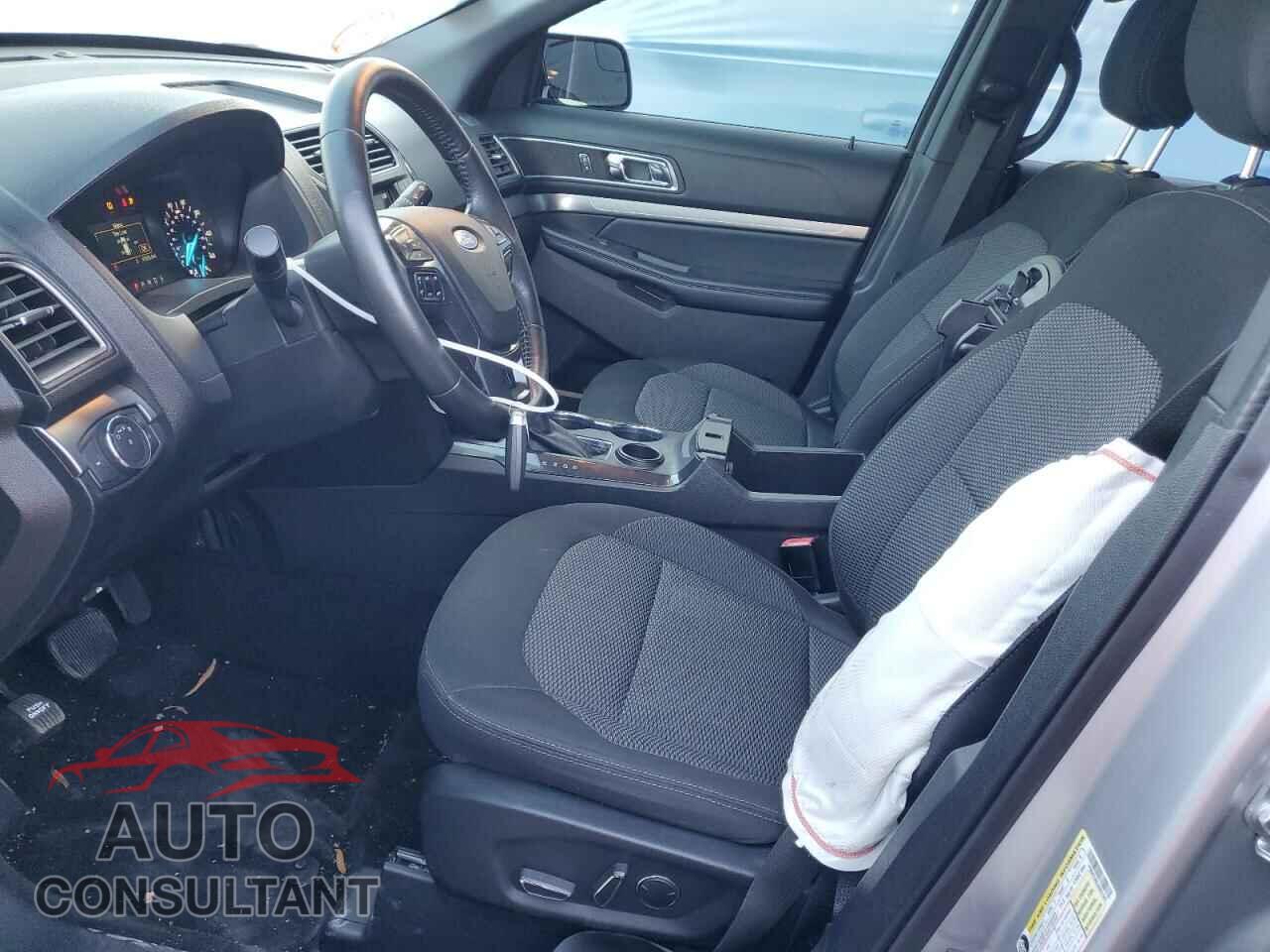 FORD EXPLORER 2018 - 1FM5K7D85JGB51641