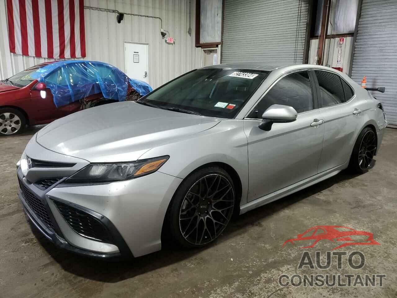 TOYOTA CAMRY 2021 - 4T1G11AK3MU445019