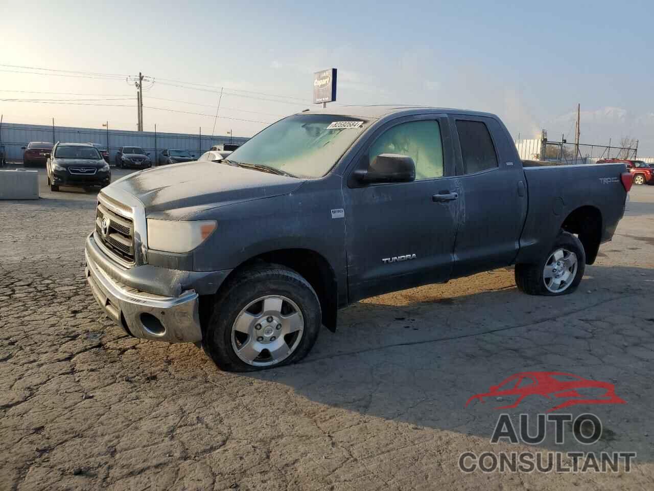 TOYOTA TUNDRA 2010 - 5TFUM5F10AX003119