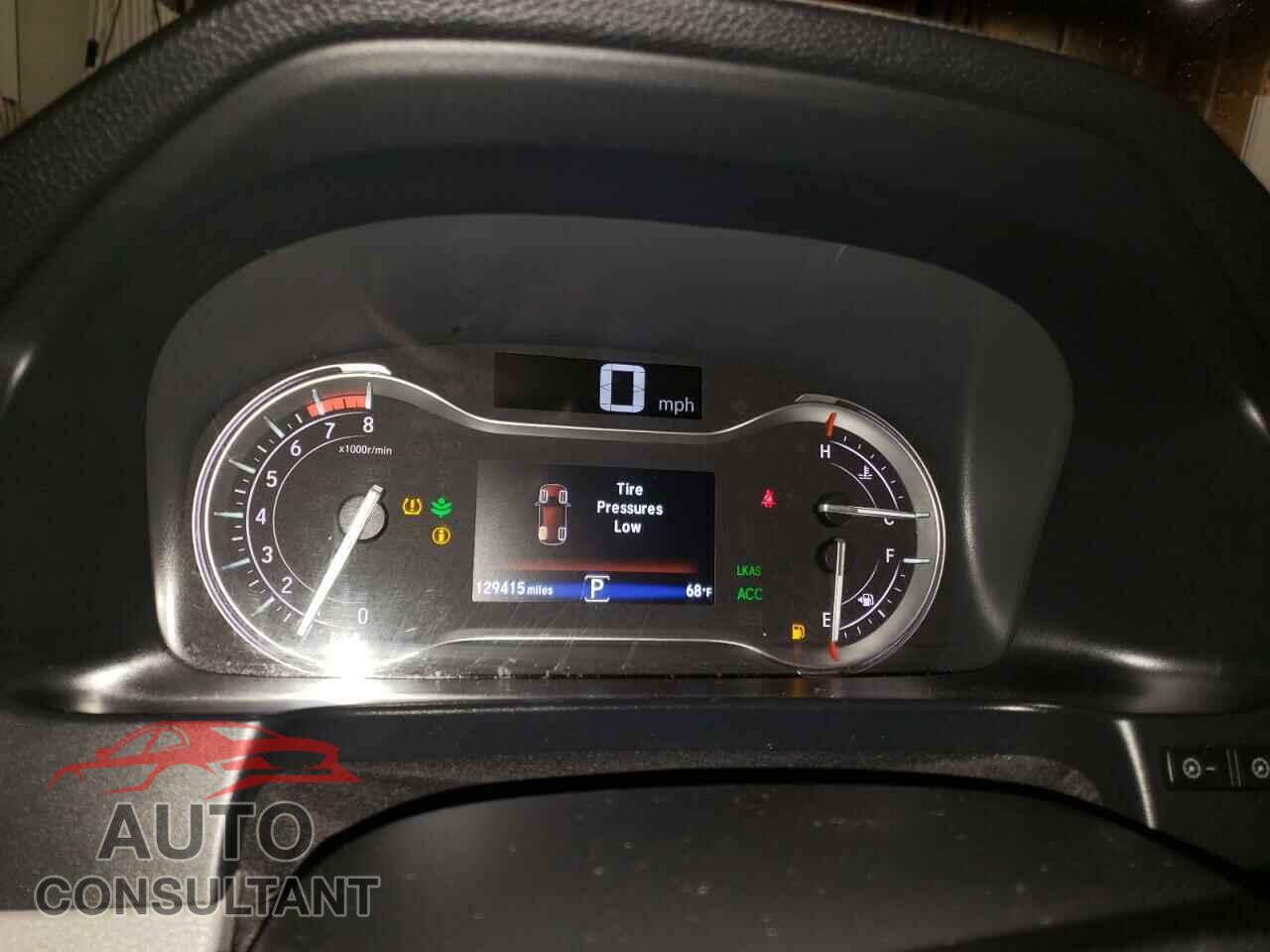 HONDA PILOT 2017 - 5FNYF6H96HB082286