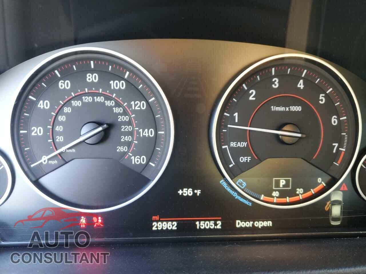 BMW 3 SERIES 2016 - WBA8E9G55GNU29347
