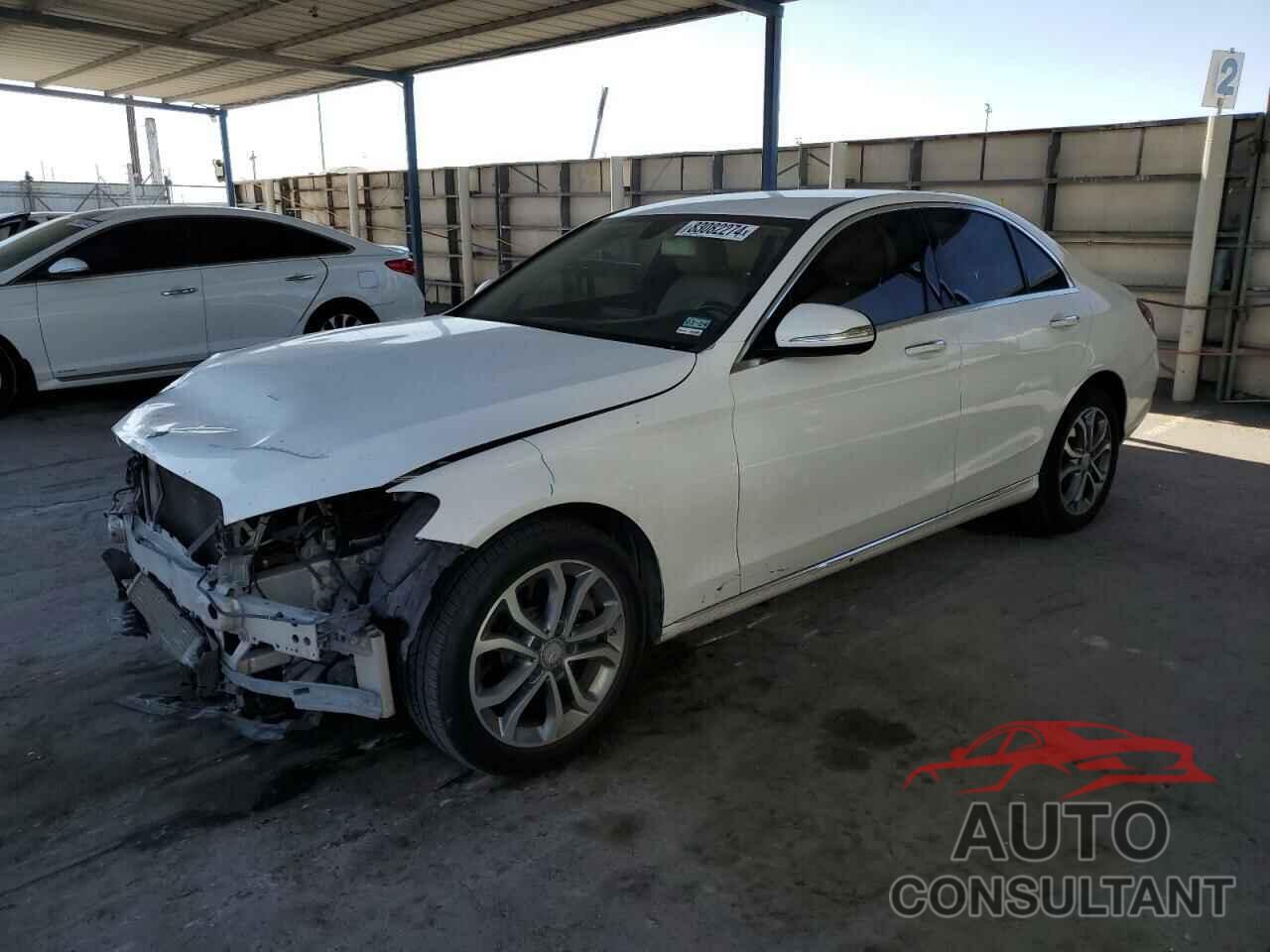 MERCEDES-BENZ C-CLASS 2015 - 55SWF4KB2FU037493