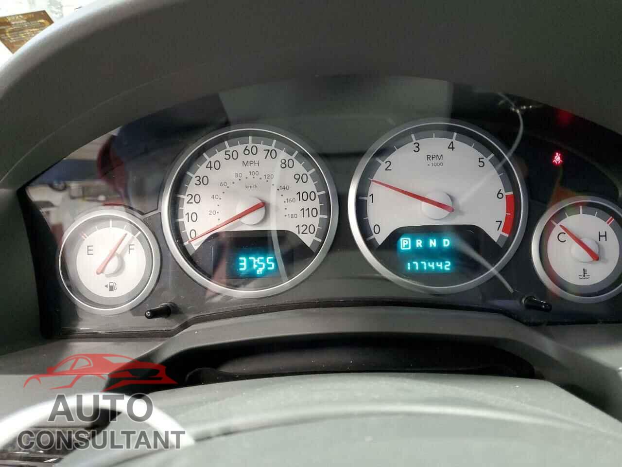 DODGE CARAVAN 2010 - 2D4RN5D14AR112366