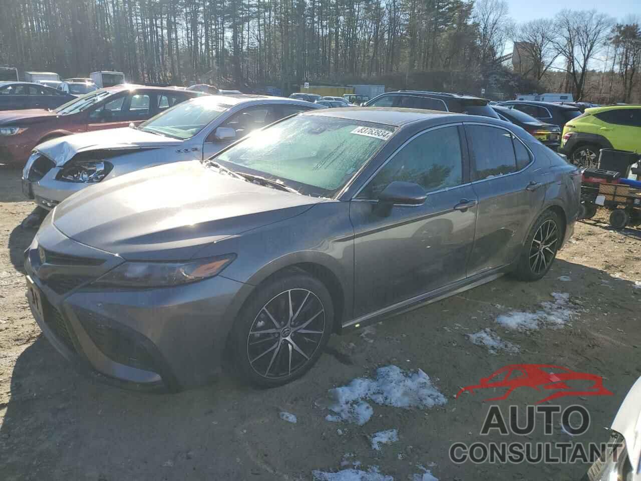 TOYOTA CAMRY 2024 - 4T1G11AK2RU844835