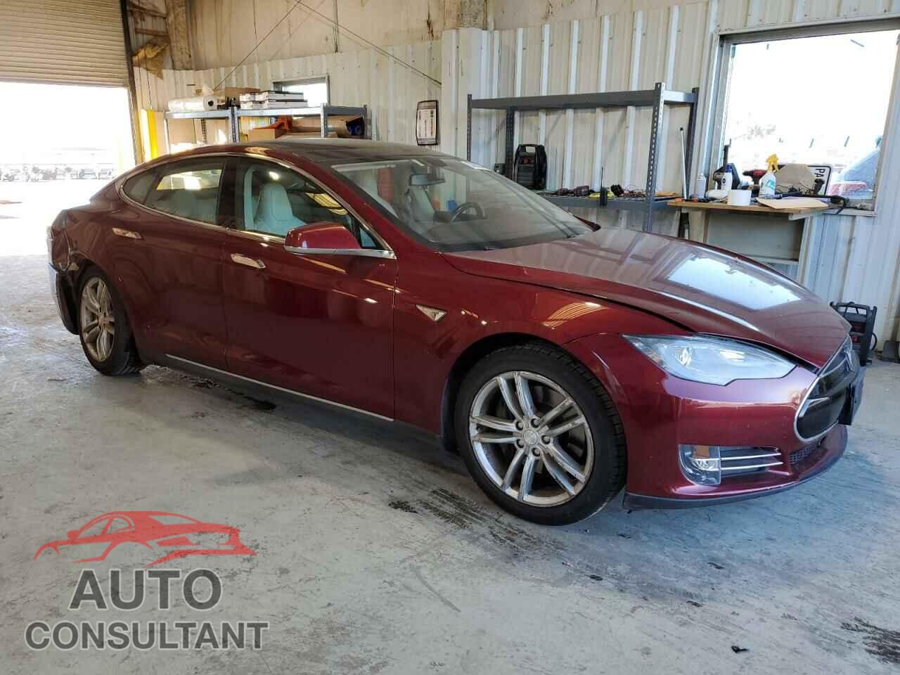 TESLA MODEL S 2012 - 5YJSA1DN7CFS00350