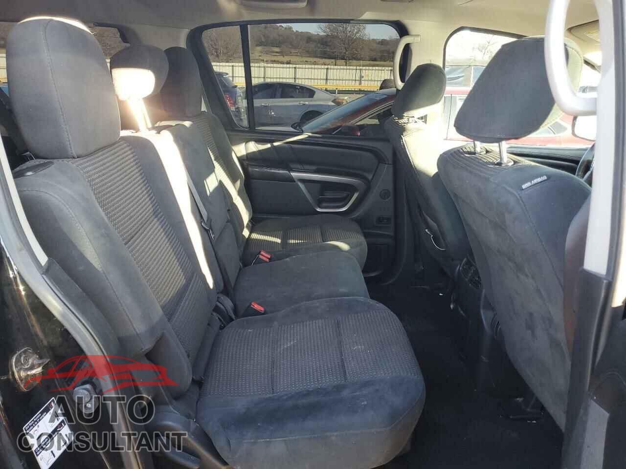 NISSAN ARMADA 2015 - 5N1BA0ND5FN621663
