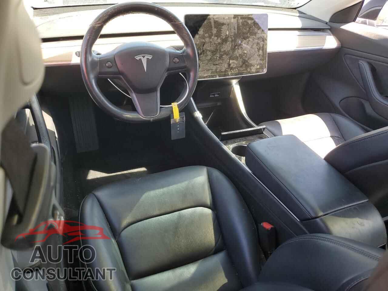 TESLA MODEL 3 2018 - 5YJ3E1EA8JF025429