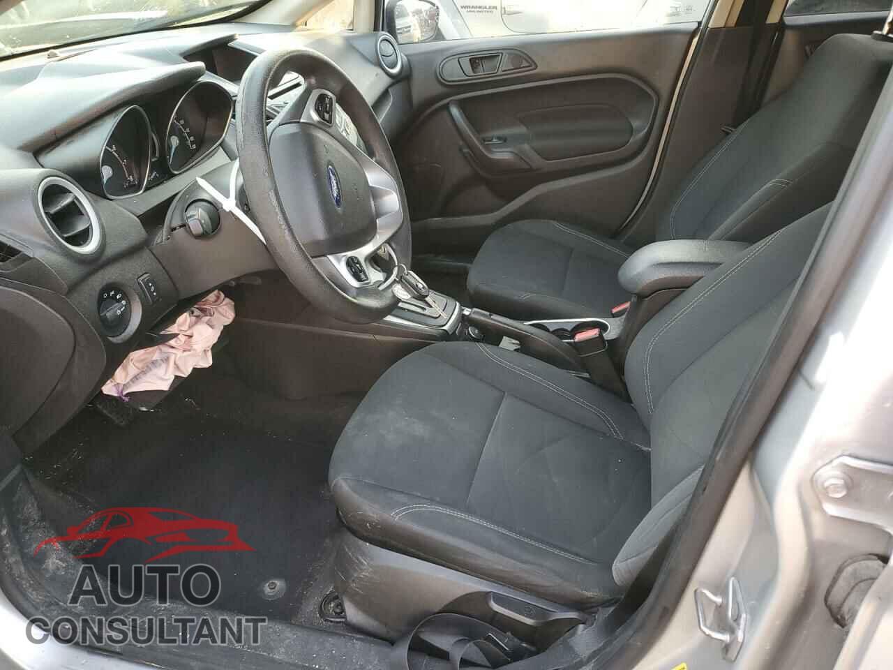 FORD FIESTA 2017 - 3FADP4EJ4HM172343