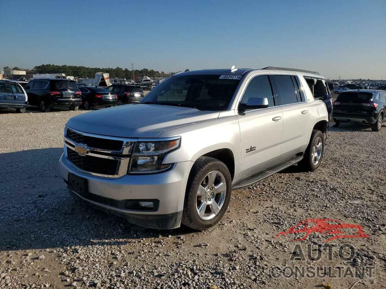 CHEVROLET SUBURBAN 2016 - 1GNSCHKC1GR459654