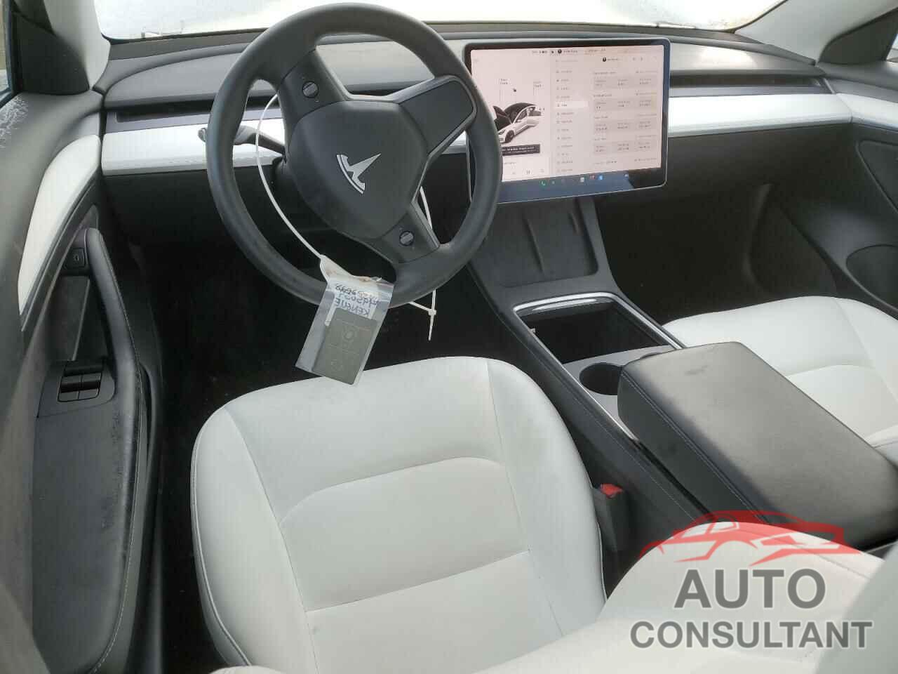 TESLA MODEL 3 2021 - 5YJ3E1EA2MF995054