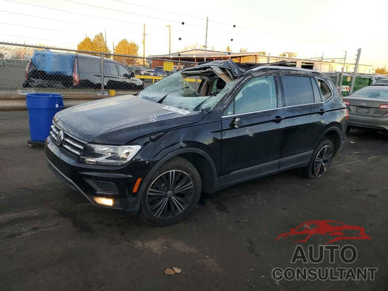 VOLKSWAGEN TIGUAN 2018 - 3VV2B7AX8JM009827