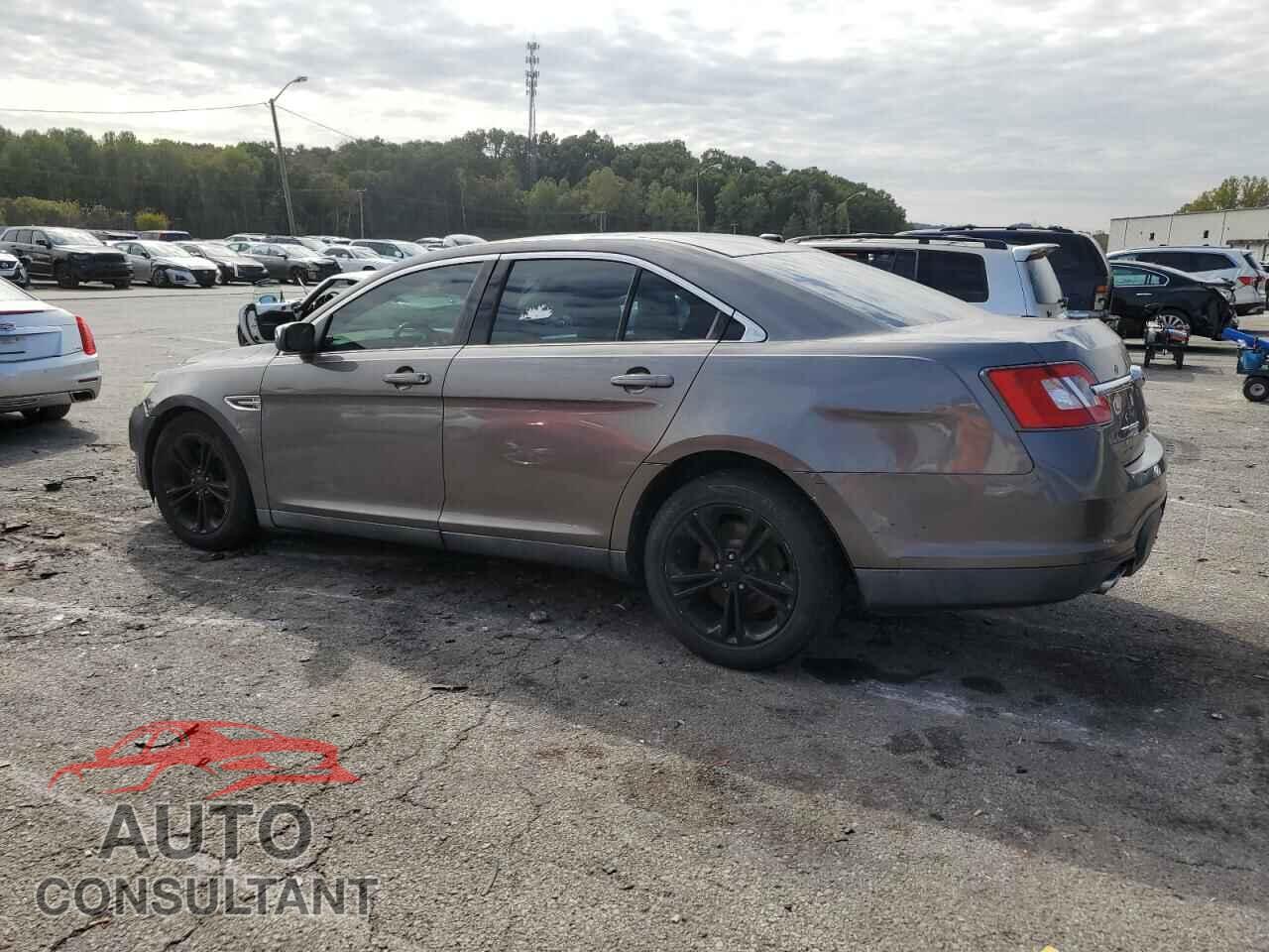 FORD TAURUS 2011 - 1FAHP2FW7BG112610