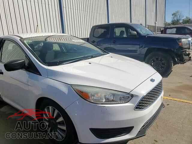 FORD FOCUS 2016 - 1FADP3E2XGL285166