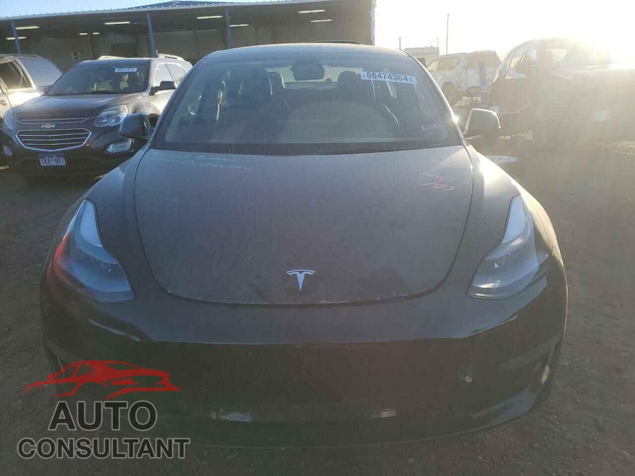 TESLA MODEL 3 2022 - 5YJ3E1EB3NF359513