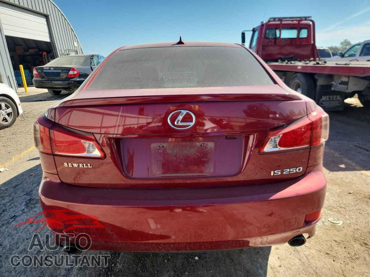 LEXUS IS 2012 - JTHBF5C23C5180551