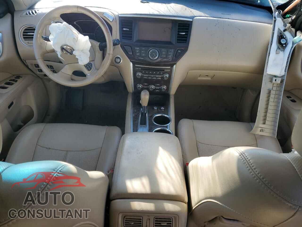 NISSAN PATHFINDER 2015 - 5N1AR2MN0FC603559