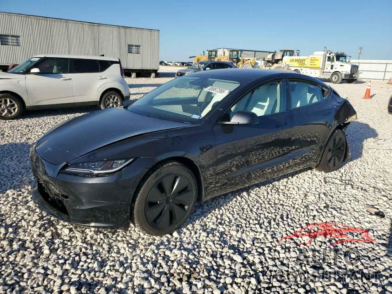 TESLA MODEL 3 2024 - 5YJ3E1EA8RF856859