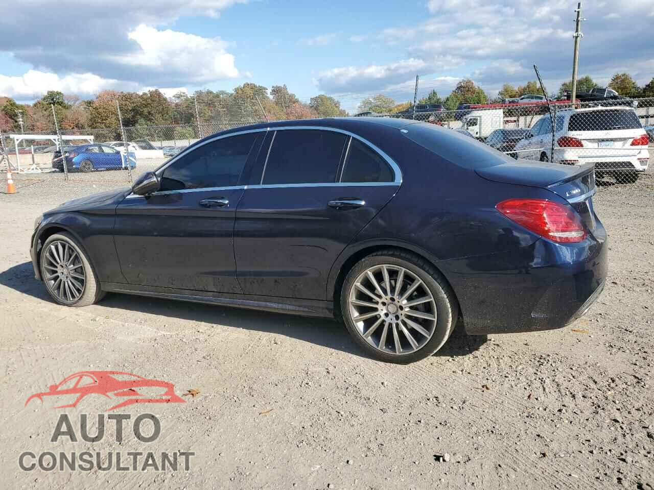 MERCEDES-BENZ C-CLASS 2015 - 55SWF4KB8FU006149