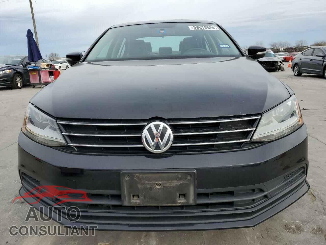 VOLKSWAGEN JETTA 2017 - 3VWDB7AJ2HM306604