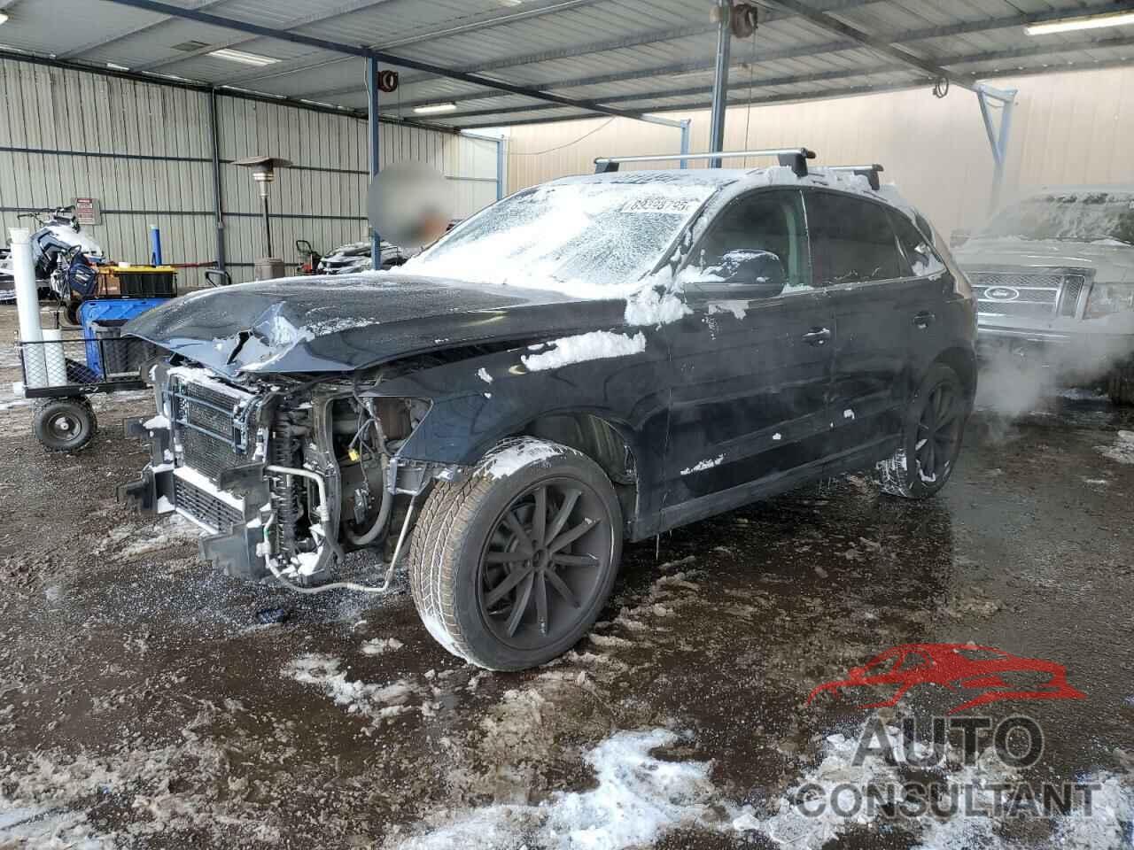 AUDI Q5 2010 - WA1VKBFP1AA084769