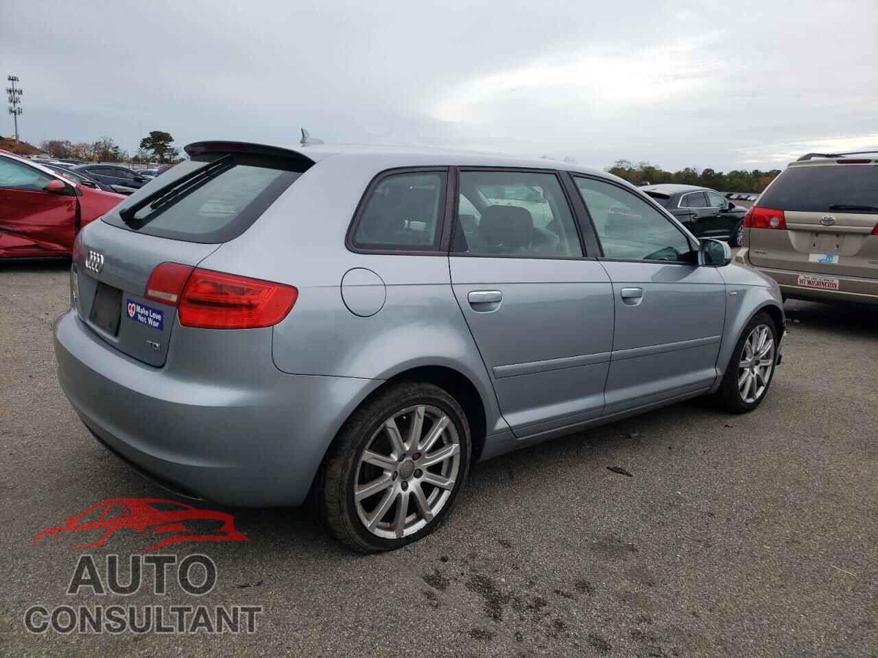 AUDI A3 2011 - WAUKJAFMXBA012267