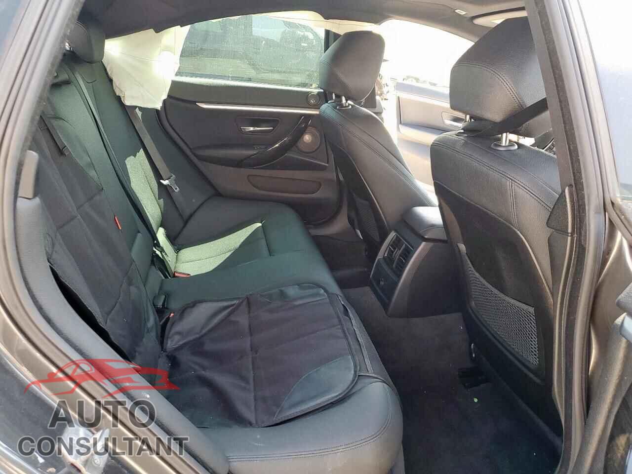 BMW 4 SERIES 2018 - WBA4J5C53JBF06561