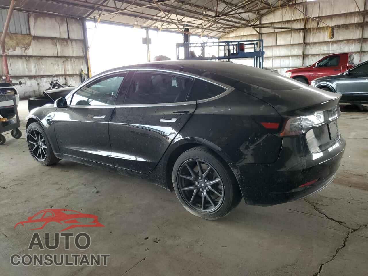 TESLA MODEL 3 2019 - 5YJ3E1EA4KF399019
