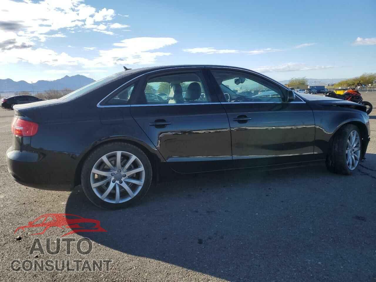 AUDI A4 2013 - WAUFFAFL3DN047030