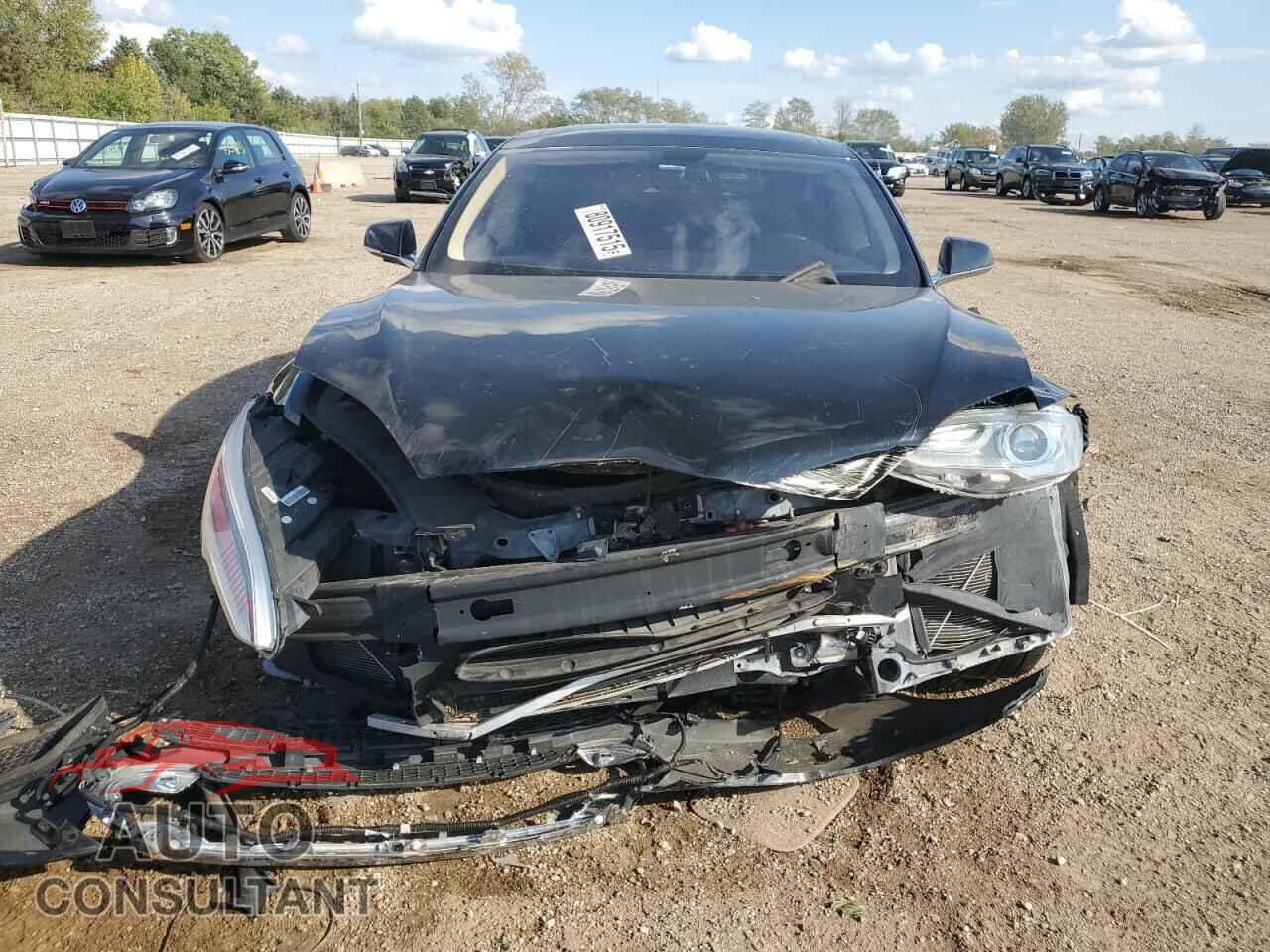 TESLA MODEL S 2013 - 5YJSA1DN0DFP04207